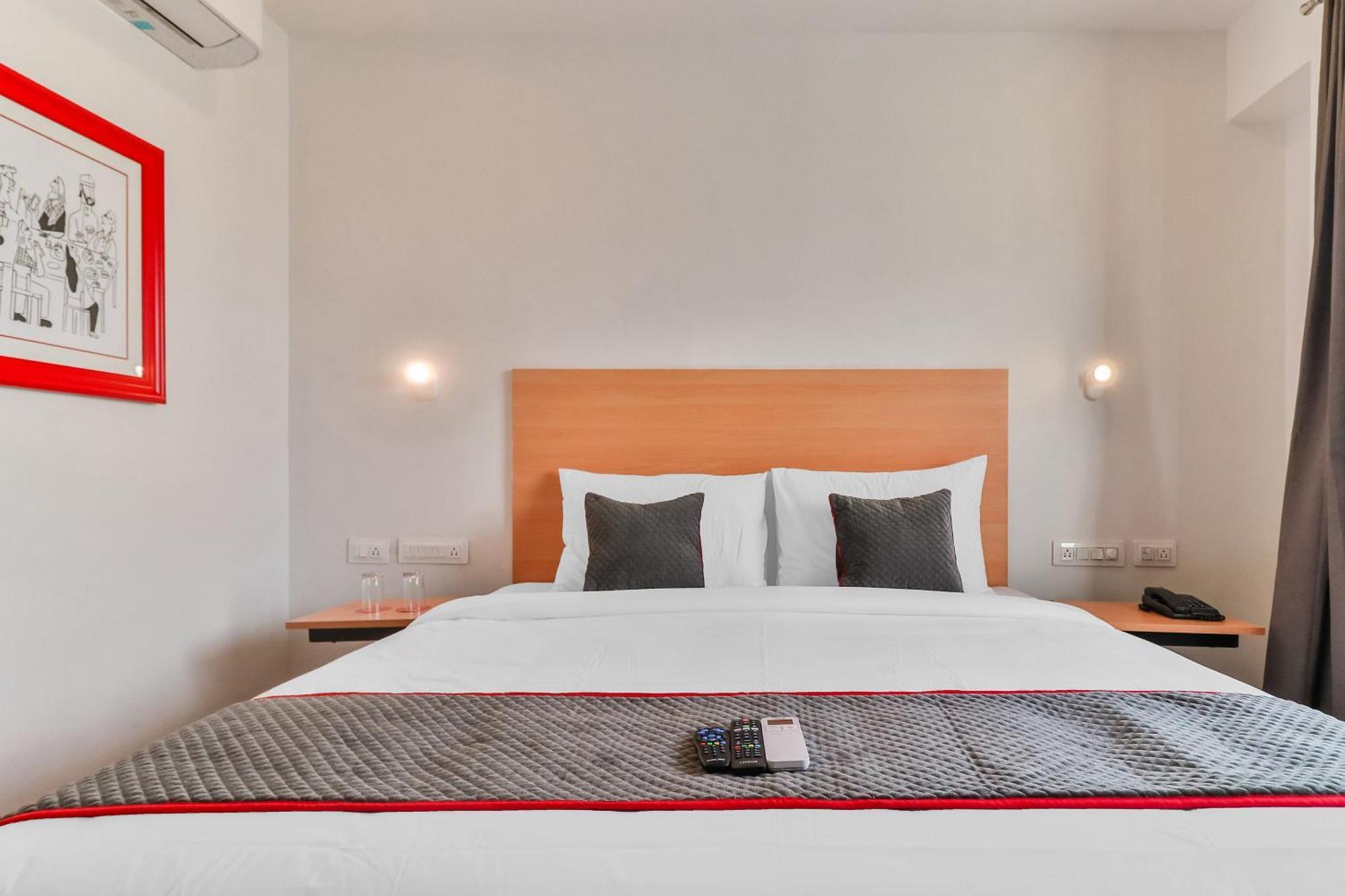Super Townhouse Reva College University Yelahanka Luaran gambar
