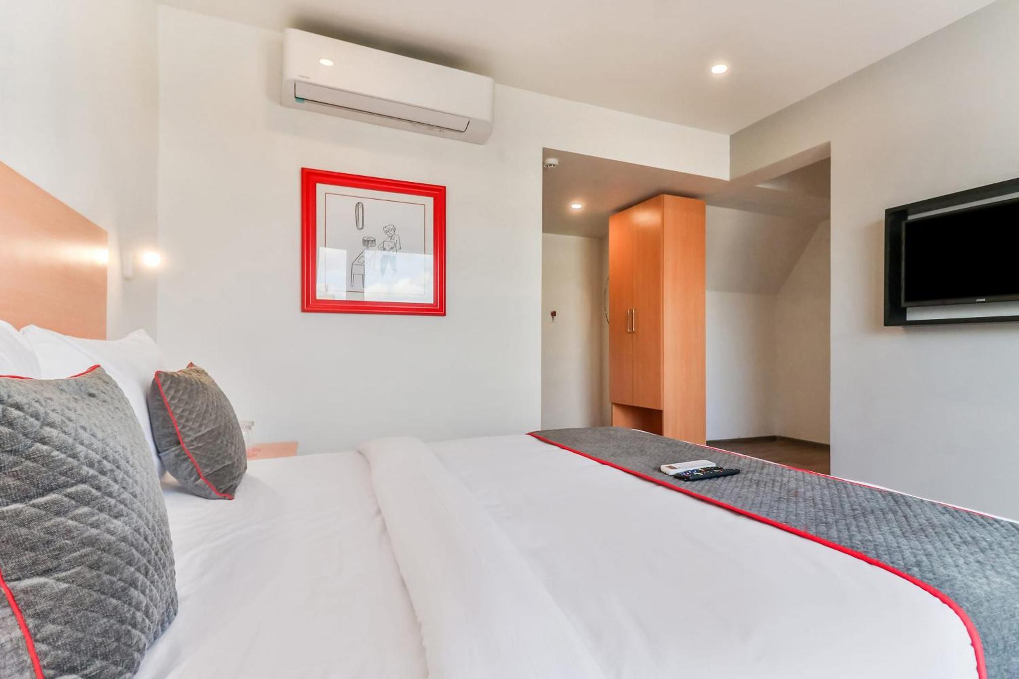 Super Townhouse Reva College University Yelahanka Luaran gambar
