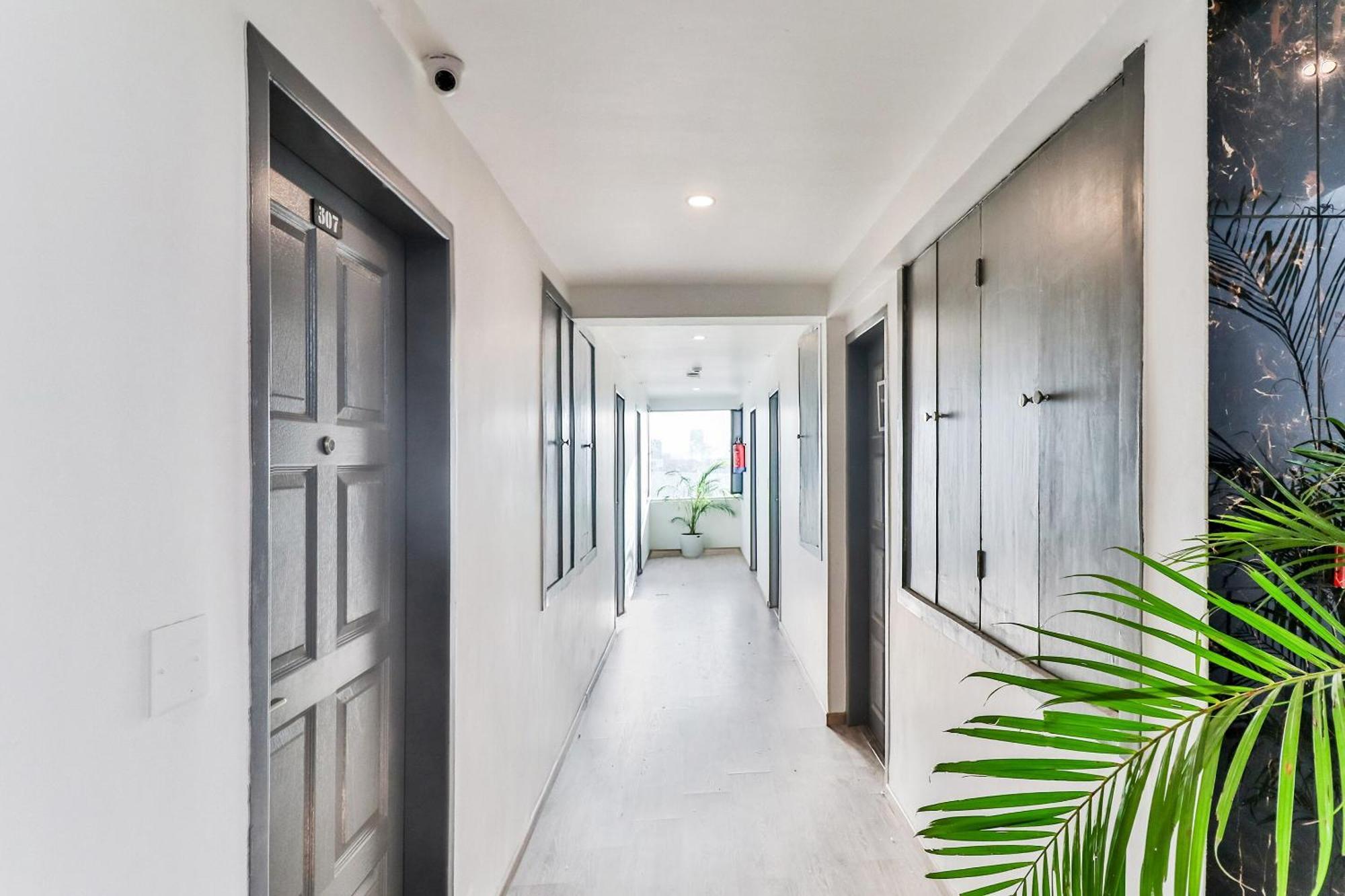 Super Townhouse Reva College University Yelahanka Luaran gambar